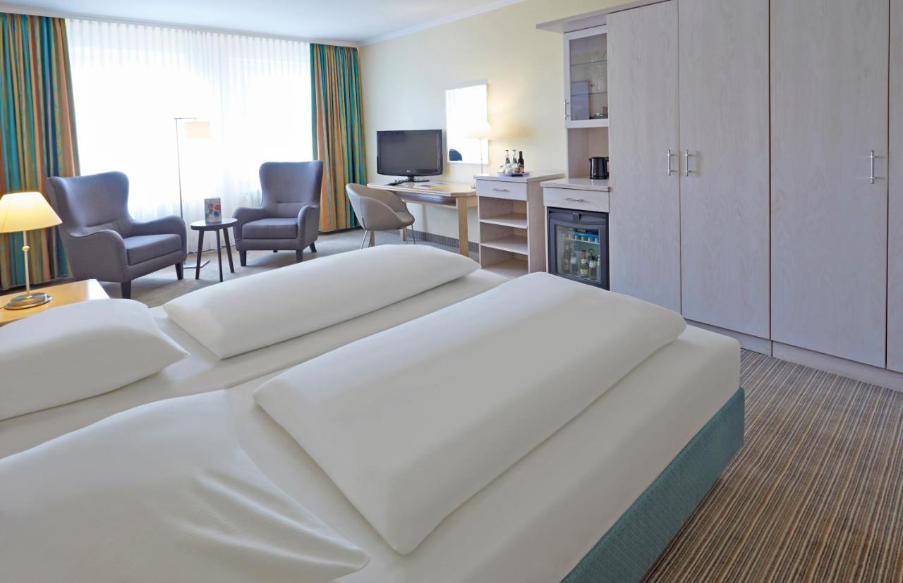 אמדן Upstalsboom Parkhotel מראה חיצוני תמונה